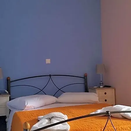 Center * Lefkáda